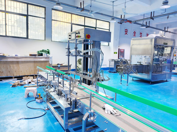 ȫ�Զ����ع�װ��ʵ��